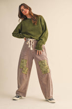 Load image into Gallery viewer, CONTRAST KNIT SCALLOPED EDGE SWEATER MSW11114: Olive / S