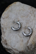 Load image into Gallery viewer, Mini Audrey Hoop Earrings - Silver