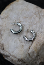 Load image into Gallery viewer, Mini Audrey Hoop Earrings - Silver