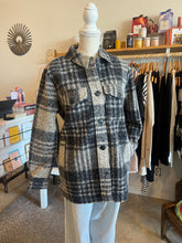 Load image into Gallery viewer, Deanna Jacket