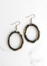 Load image into Gallery viewer, Horn Hoop Earrings