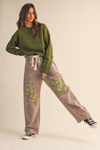 Load image into Gallery viewer, CONTRAST KNIT SCALLOPED EDGE SWEATER MSW11114: Olive / S
