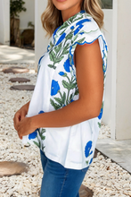 Load image into Gallery viewer, Scallop Trim Blue Floral Blouse
