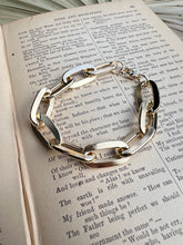 Load image into Gallery viewer, Large Paperclip Gold Link Bracelet
