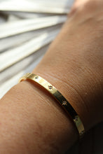 Load image into Gallery viewer, Starstruck Bracelet - Water Resistant (Gold)

