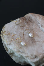 Load image into Gallery viewer, Parker Earrings
