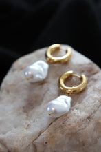 Load image into Gallery viewer, Margo 2-in-1 Pearl Hoops – 18K Gold Plated Stainless Steel Removable Freshwater Pearl Earrings
