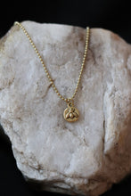 Load image into Gallery viewer, Dainty Gold Bee Charm Necklace
